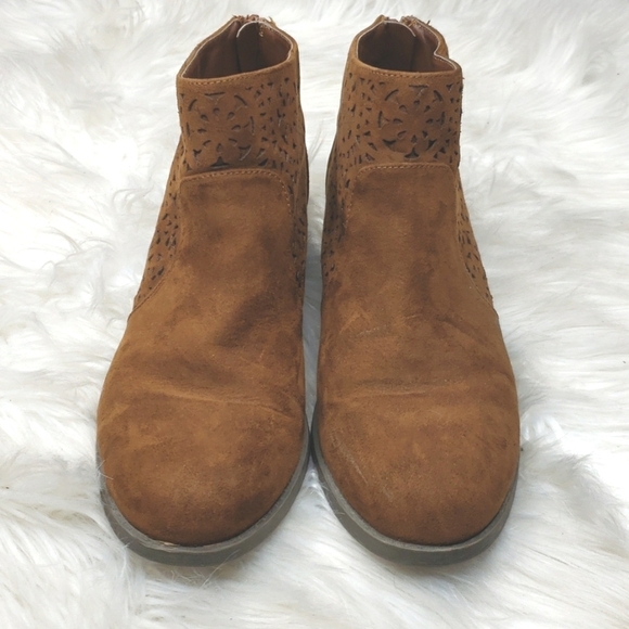 Carlos by Carlos Santana Brett Ankle Bootie 6m - Picture 6 of 12